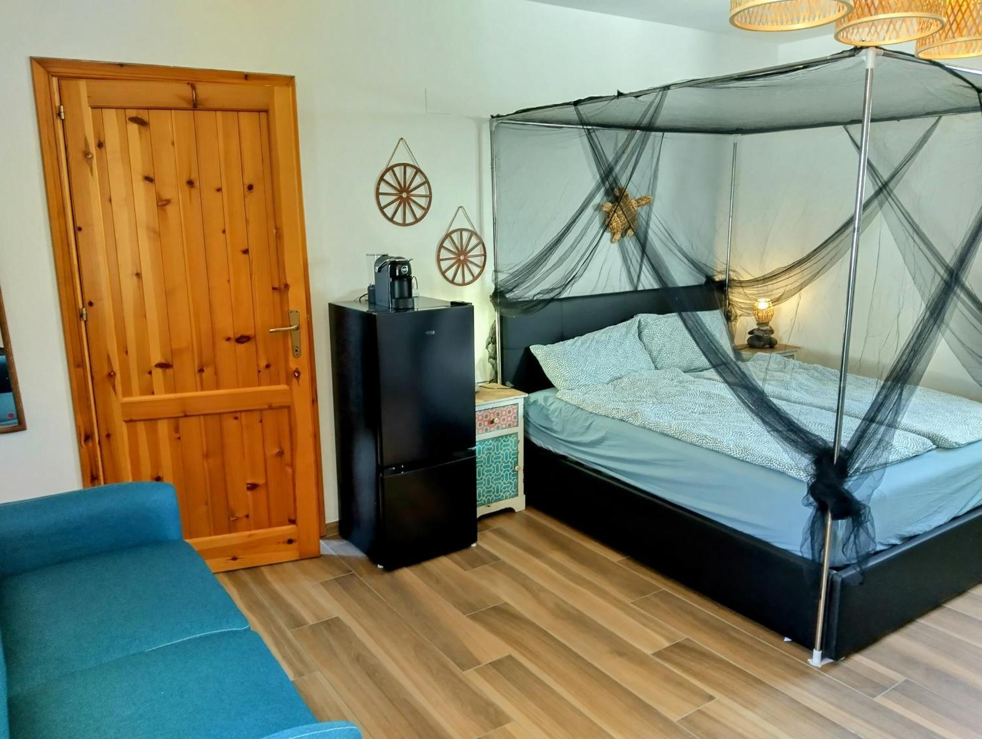 Terra Appartement Valledoria  Buitenkant foto
